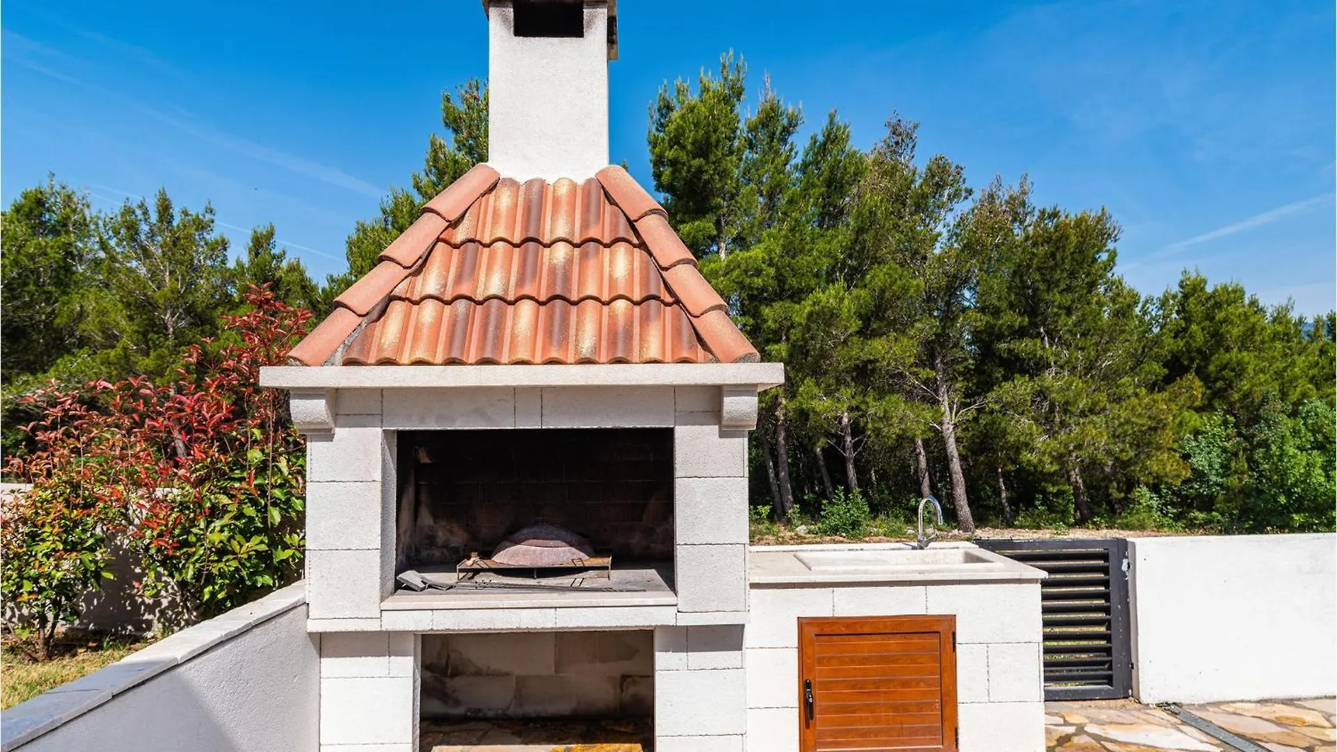 Amazing Home In Rovanjska With House Sea View 0*,
